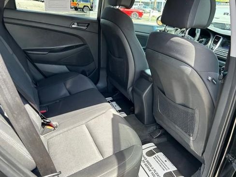 Used 2017 Hyundai Tucson SE FWD image 28