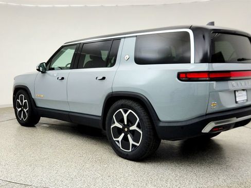 Used 2024 Rivian R1S Adventure AWD/4WD image 7