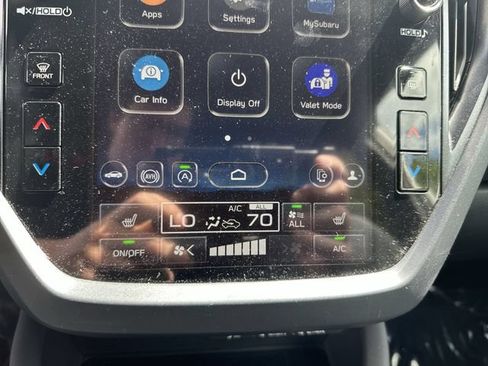 Used 2025 Subaru Forester Premium AWD/4WD image 19