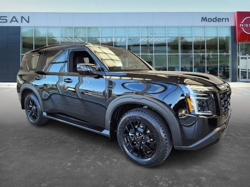 New 2025 Nissan Armada PRO-4X image 2