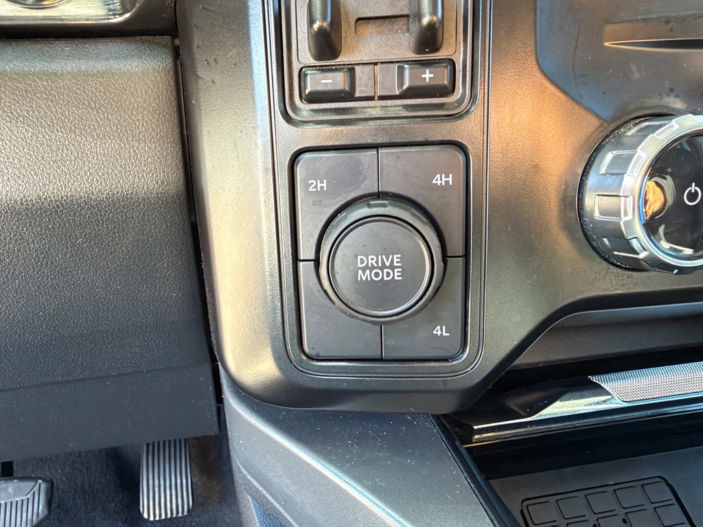 Used 2024 Ford F250 Lariat w/ Sport Appearance Package AWD/4WD image 29
