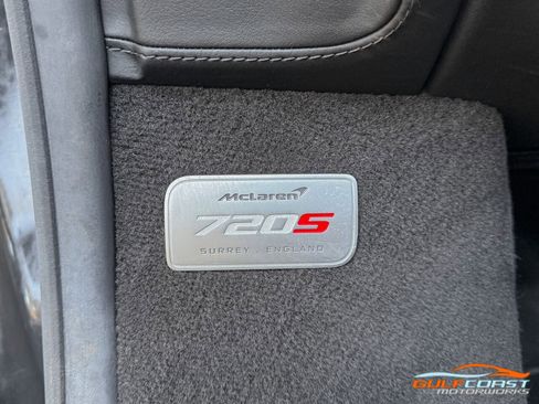 Used 2022 McLaren 720S Performance image 23