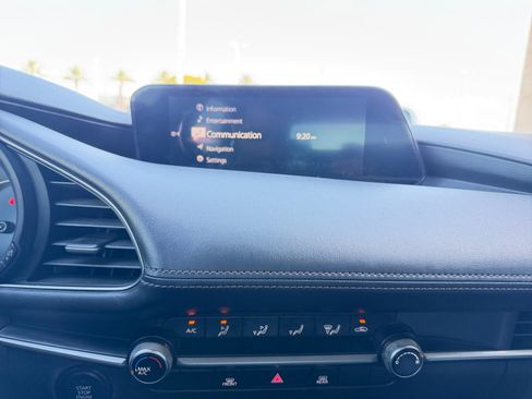 Used 2019 MAZDA MAZDA3 Sedan FWD image 12