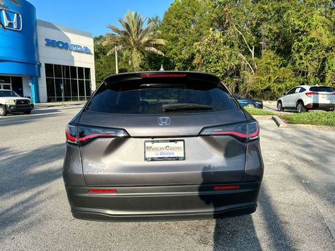 Used 2024 Honda HR-V LX image 7