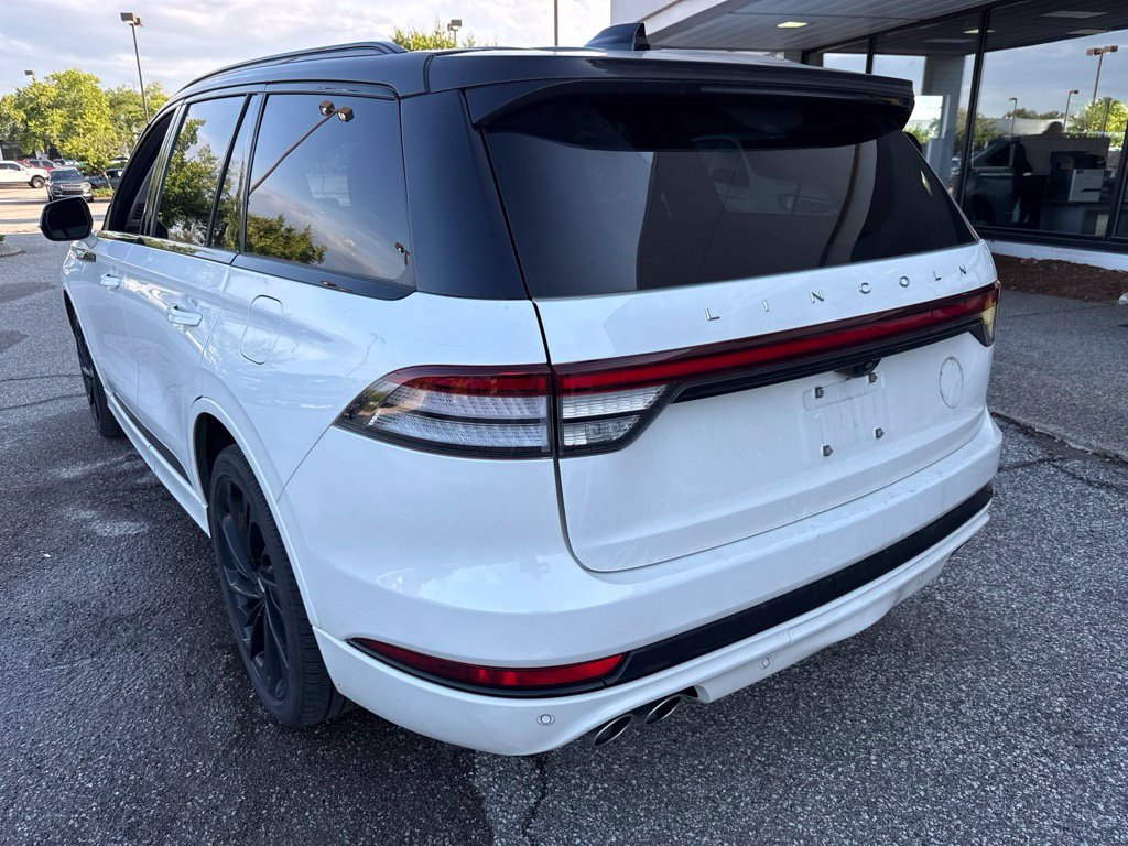 Used 2025 Lincoln Aviator Reserve w/ Equipment Group 201A AWD/4WD image 9