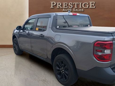 Used 2023 Ford Maverick XLT w/ Black Appearance Package image 4