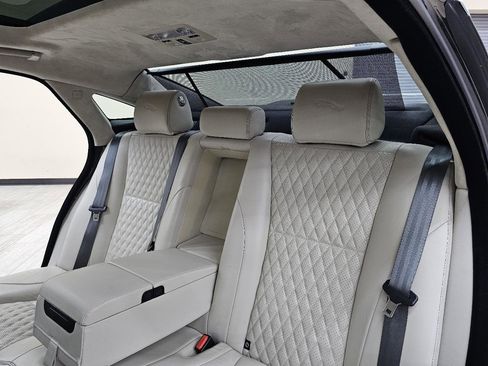 Used 2019 Jaguar XJ L Supercharged RWD image 26