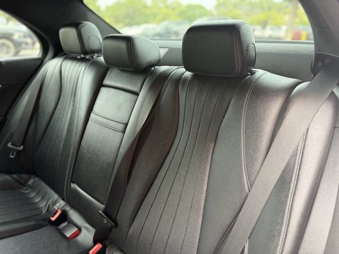 Used 2017 Mercedes-Benz E 300 4MATIC image 20
