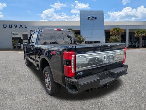 New 2025 Ford F250 King Ranch w/ FX4 Off-Road Package image 5