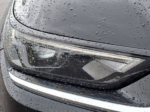 Certified 2025 Toyota Grand Highlander AWD image 9