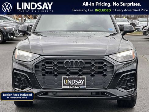 Used 2024 Audi Q5 e Premium Plus w/ Premium Plus Package AWD/4WD image 3