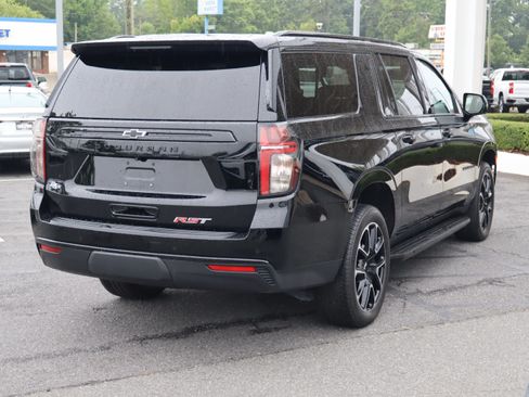 Used 2024 Chevrolet Suburban RST w/ Luxury Package AWD/4WD image 10