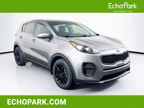 Used 2019 Kia Sportage LX FWD image 1