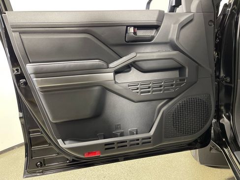 New 2026 Toyota Tacoma SR5 AWD/4WD image 17