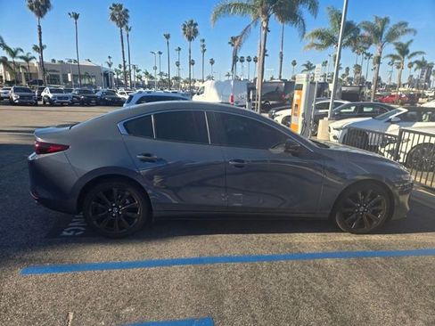 Used 2023 MAZDA MAZDA3 s image 4