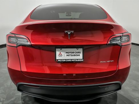 Used 2023 Tesla Model Y Long Range AWD/4WD image 8