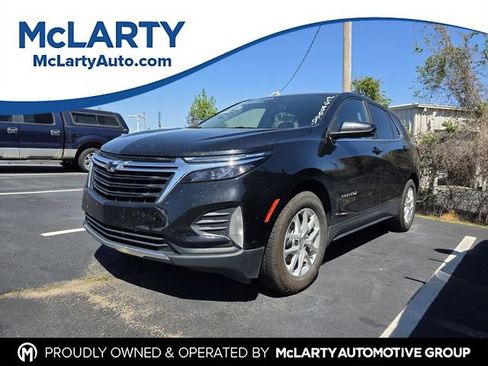 Used 2022 Chevrolet Equinox LT image 1