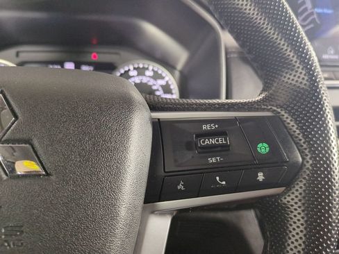 Used 2024 Mitsubishi Outlander SE Black Edition AWD/4WD image 34