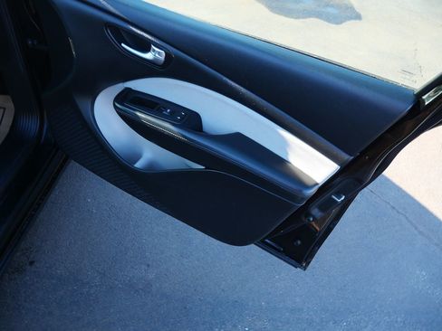 Used 2015 Dodge Dart SXT image 30