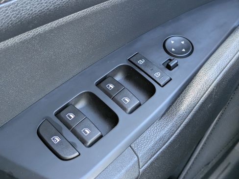 Certified 2023 Kia Sportage LX image 17