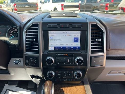 Used 2019 Ford F150 Limited image 48