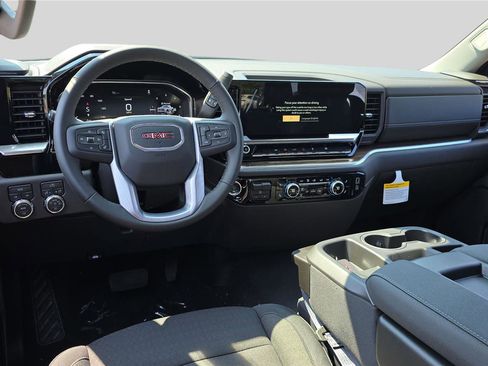 New 2026 GMC Sierra 1500 Elevation image 18