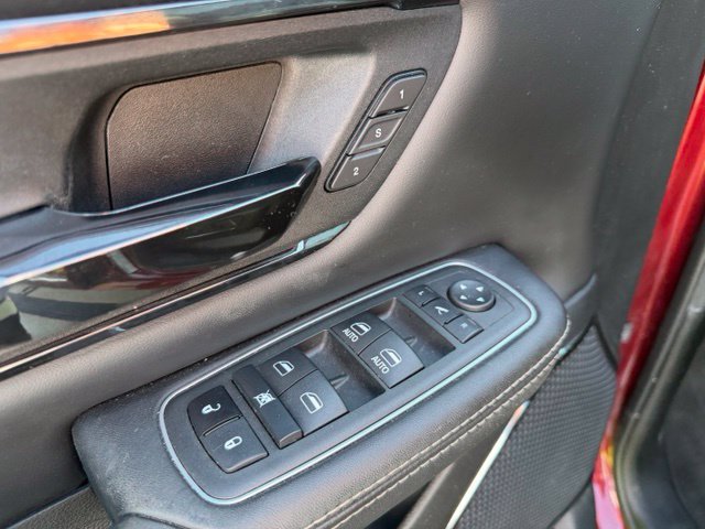 Used 2022 RAM 1500 Limited w/ Body-Colour Bumper Group AWD/4WD image 18