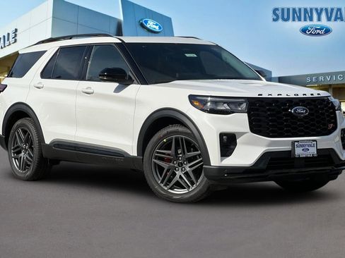 New 2026 Ford Explorer ST w/ Sun And Sound Package image 8