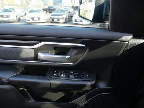 Used 2020 RAM 1500 Big Horn AWD/4WD image 13