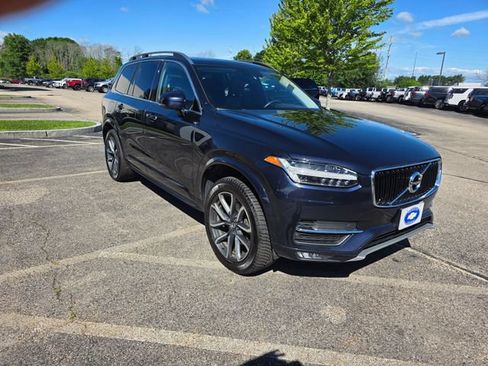 Used 2019 Volvo XC90 T6 Momentum w/ Protection Package Premier AWD/4WD image 5