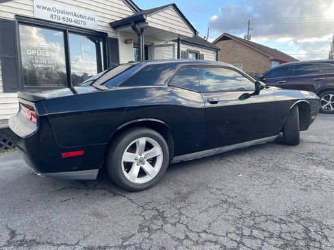Used 2012 Dodge Challenger SXT Plus RWD image 12