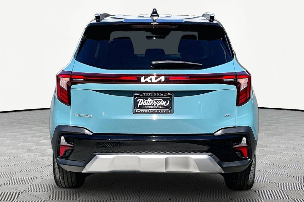 Used 2024 Kia Seltos SX AWD/4WD image 5