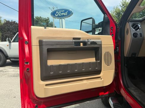 Used 2015 Ford F350 Lariat w/ Lariat Interior Package AWD/4WD image 19
