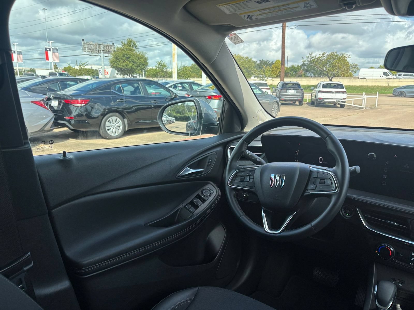 Used 2025 Buick Encore GX Preferred AWD/4WD image 31