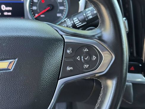 Used 2023 Chevrolet Traverse LT AWD/4WD image 13