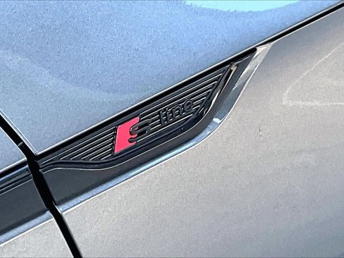 Used 2022 Audi A5 2.0T Prestige image 15