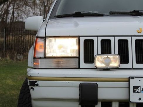 Used 1993 Jeep Grand Cherokee Limited image 9