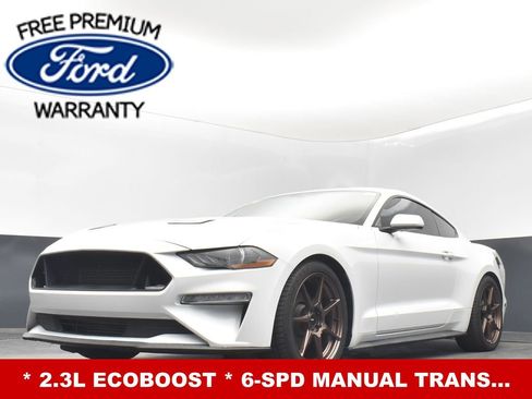 Used 2019 Ford Mustang Coupe image 23