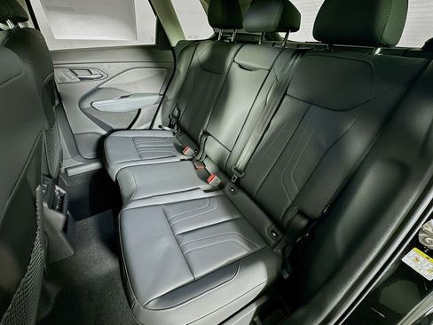 New 2026 Audi Q3 quattro 2.0T AWD/4WD image 9