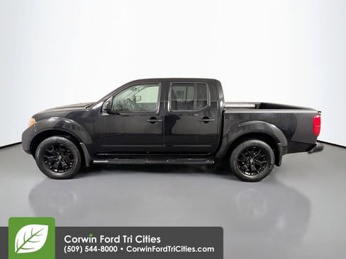 Used 2018 Nissan Frontier SV w/ Value Truck Package image 6