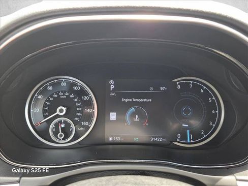 Used 2022 Genesis GV70 2.5T w/ Advanced Package AWD/4WD image 11