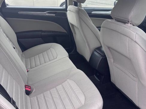 Used 2020 Ford Fusion S FWD image 6