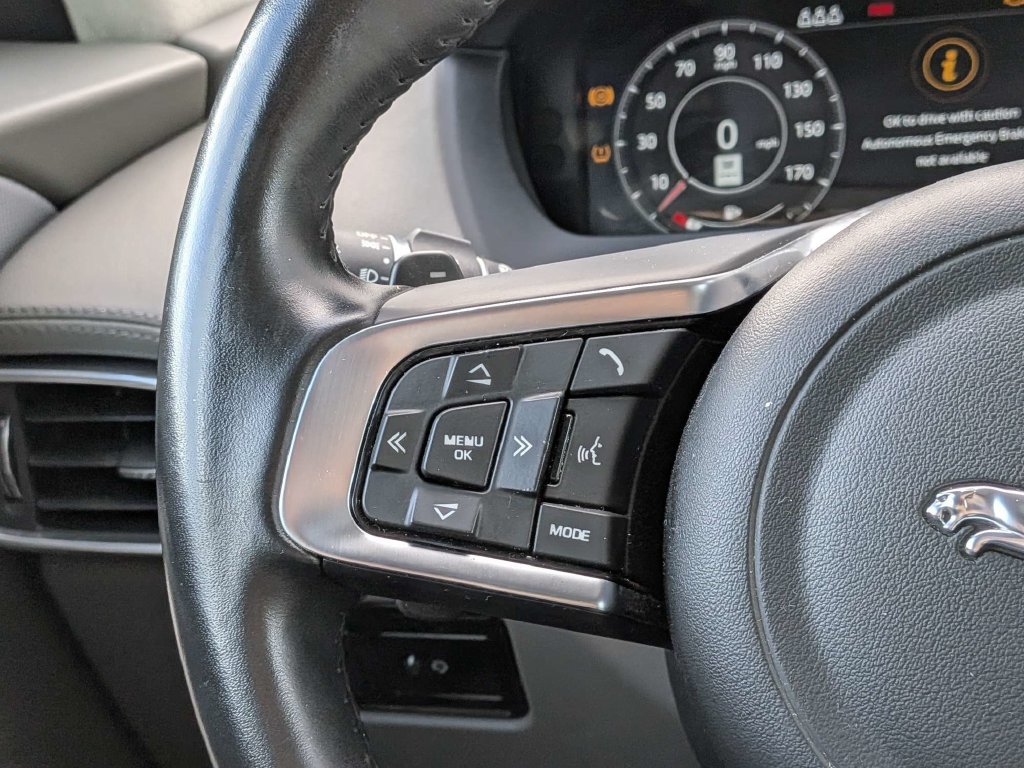 Used 2020 Jaguar F-PACE Portfolio AWD/4WD image 22