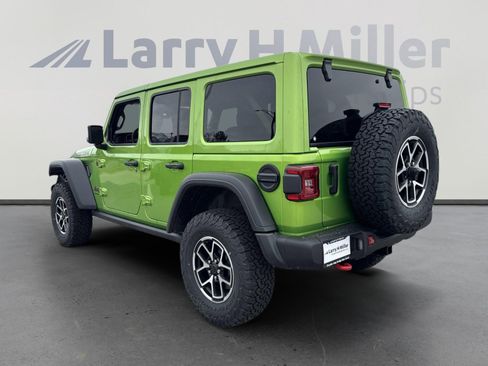 New 2025 Jeep Wrangler Unlimited Rubicon w/ Steel Bumper Group image 6