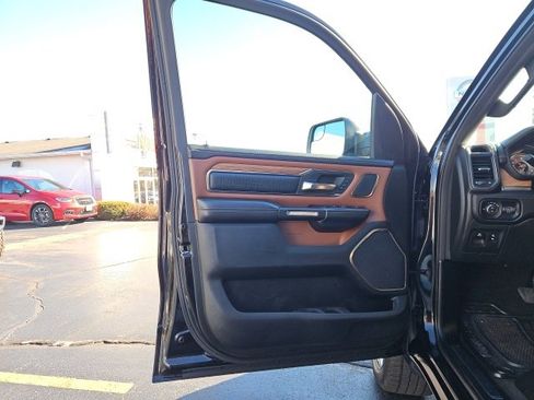 Used 2019 RAM 1500 Limited image 30