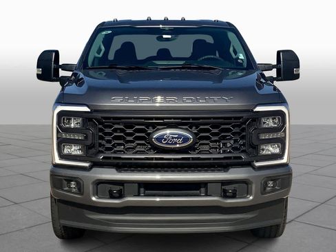 Used 2023 Ford F250 XL w/ STX Appearance Package AWD/4WD image 4