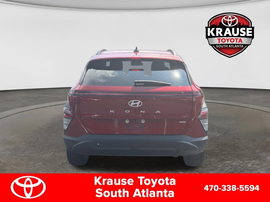 Used 2024 Hyundai Kona SEL AWD/4WD image 7