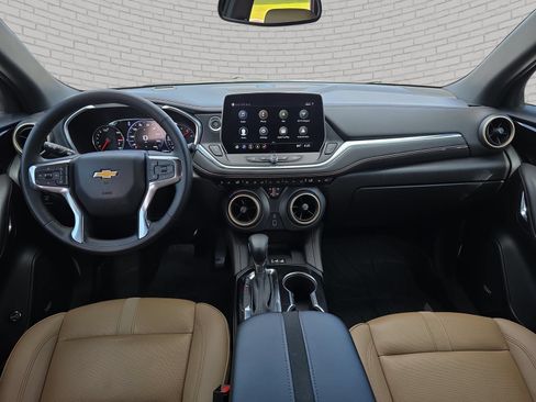 Used 2023 Chevrolet Blazer Premier w/ Enhanced Convenience Package AWD/4WD image 10