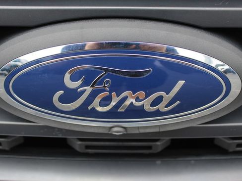 Used 2022 Ford F150 XLT w/ Equipment Group 302A High AWD/4WD image 10