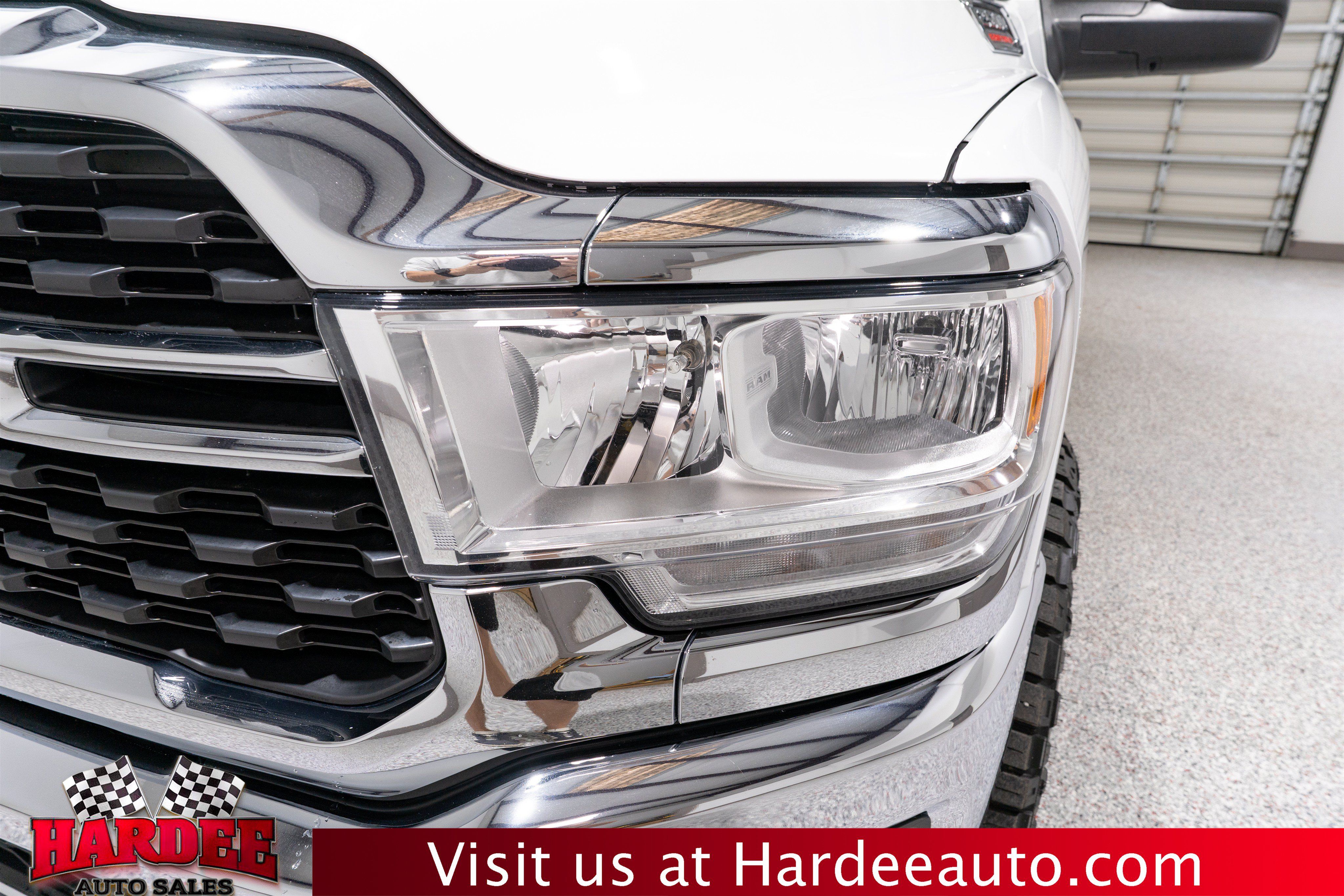 Used 2023 RAM 2500 Big Horn w/ Level 1 Equipment Group AWD/4WD image 8